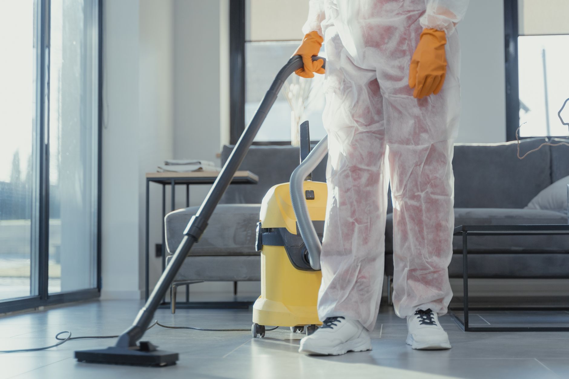 A team of IICRC-certified mold remediation specialists setting up containment barriers in a West Columbia residential property.